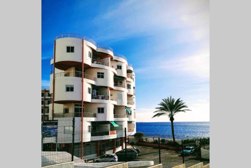 Apartament Theatre Box: Ocean Balcony & Stairs To The Sea Arona  Zewnętrze zdjęcie